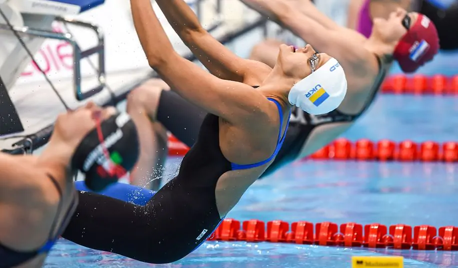 Зевина не попала в полуфинал ОИ-2020 на дистанции 100 м на спине