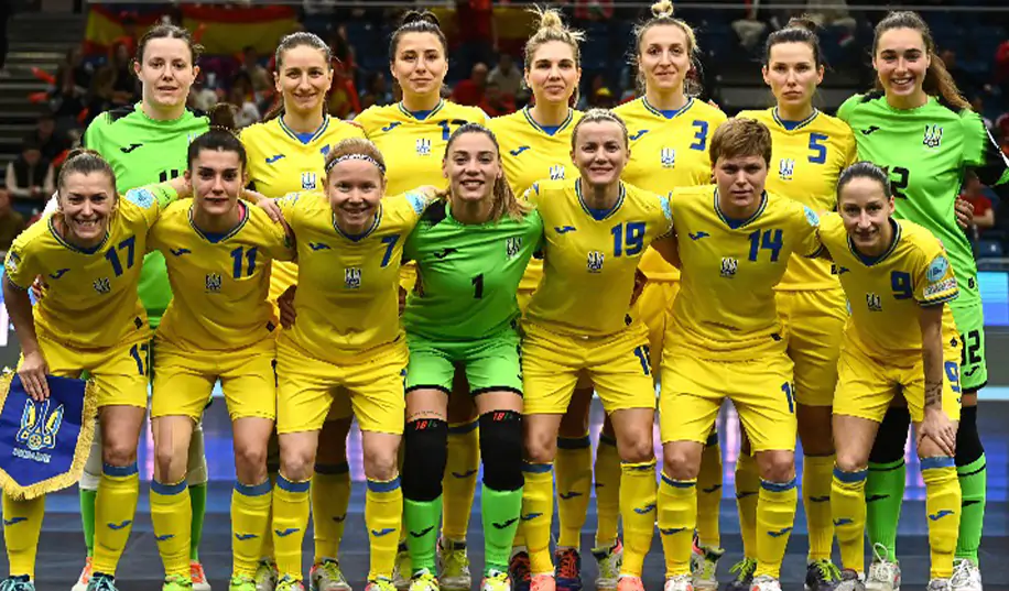 Женская сборная Украины впервые в истории завоевала серебро Евро