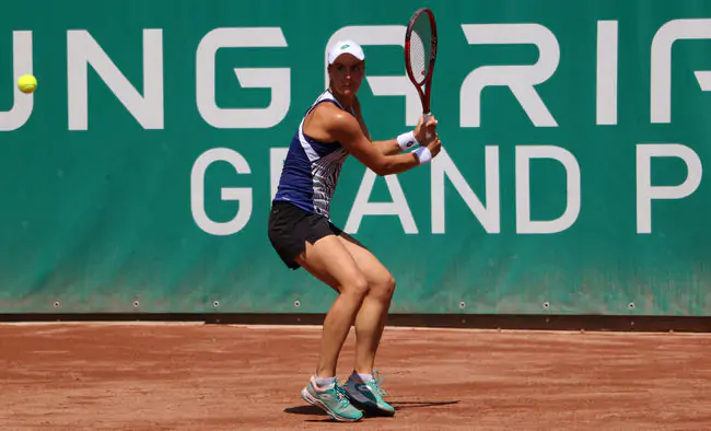 Калинина выиграла 13-й матч подряд и впервые сыграет в полуфинале турнира WTA