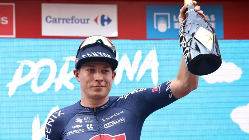 Филипсен одержал победу на 5-м этапе «Вуэльты»