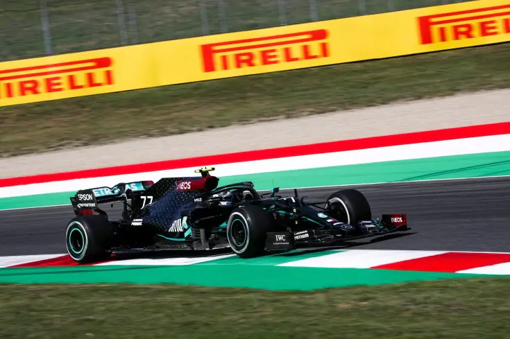 Mercedes – первые, Red Bull – вторые на второй практике Гран-при Тосканы