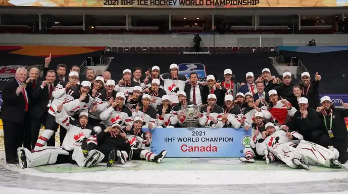 Странная победа Канады – это не только про везение. Как команда, ставшая посмешищем, выиграла ЧМ-2021