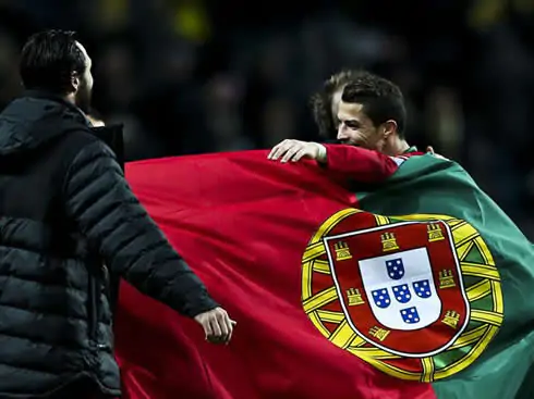 Роналду поддержал Португалию и Италию в борьбе с коронавирусом