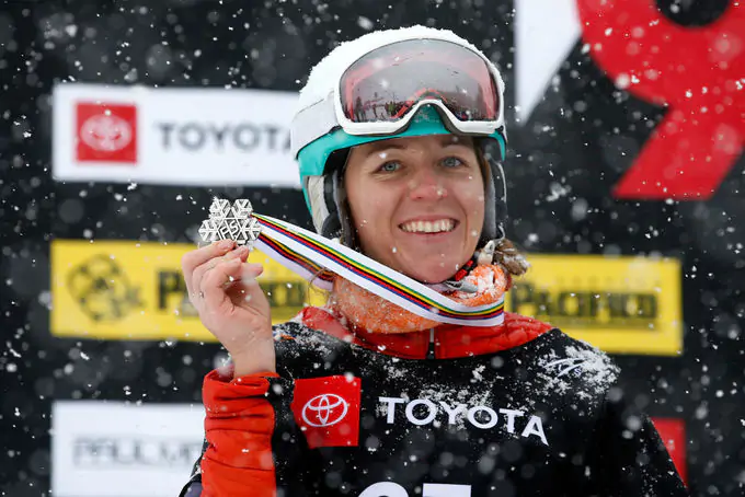 Аннамари Данча вошла в топ-10 на этапе Кубка мира по сноубордингу в Австрии