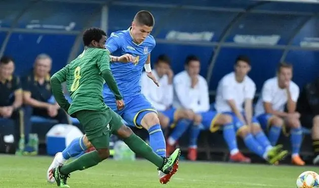 Защитник сборной Украины U-20 Попов избежал перелома ноги