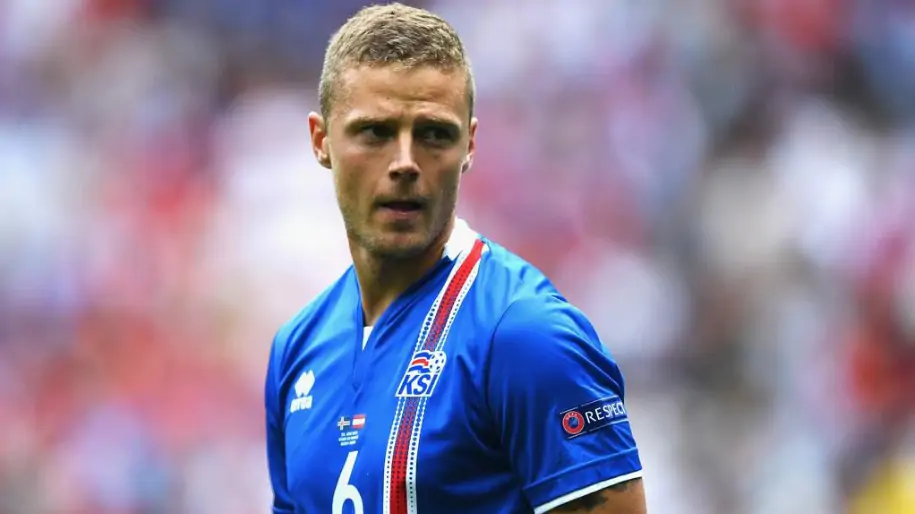 «Рух» нашел усиление защитной линии в лице игрока «Копенгагена» и сборной Исландии 