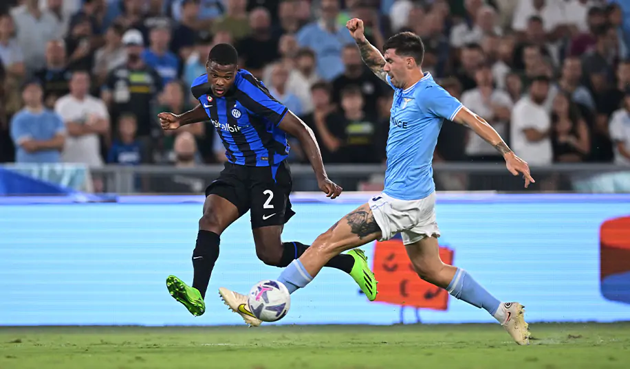 «Лацио» неожиданно обыграл «Интер», забив три мяча