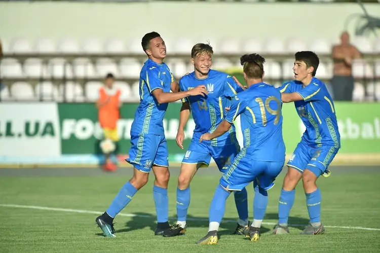 Сборная Украины U-17 обыграла Азербайджан на мемориале Банникова