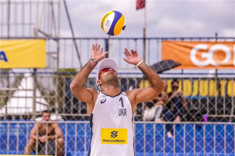 Украинцы стали серебряными призерами на Челленджере по пляжному волейболу