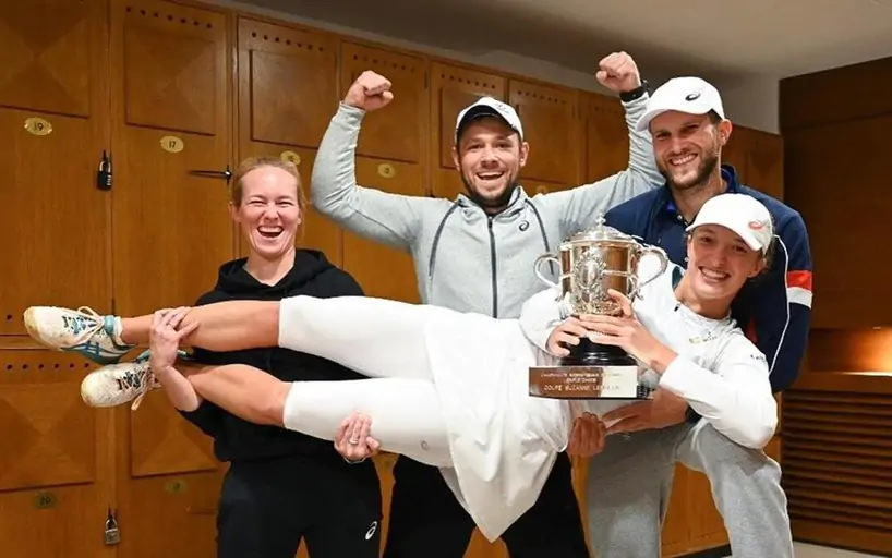 Тренер Швентек: «Победа на Roland Garros немного не входила в наши планы»