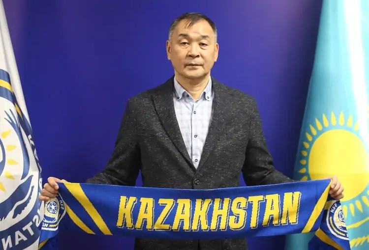 Соперника Украины по отбору на ЧМ-2022 возглавил новый тренер