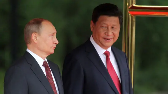 Источник: глава Китая попросил Путина не нападать на Украину во время ОИ-2022