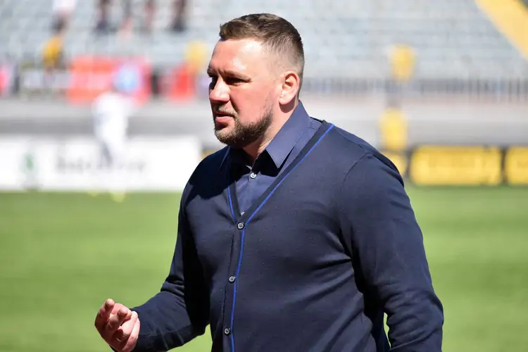 Екс-тренер Чорноморця назвав головну умову повернення до України