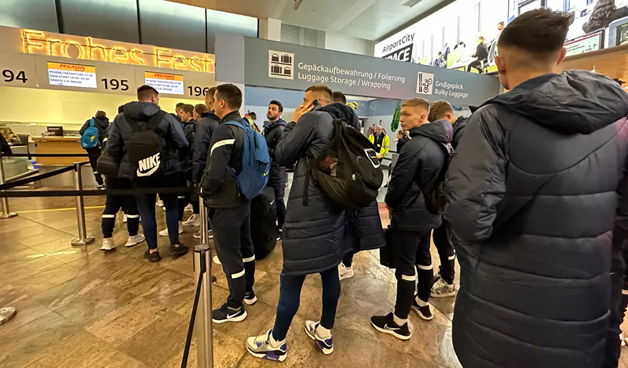 Офіційно. Шість гравців «Металіста» вирушили з «Дніпром-1» на збори