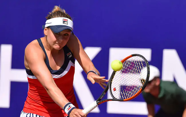 Козлова здобула перемогу в непростому матчі на старті турніру серії WTA250 в Угорщині