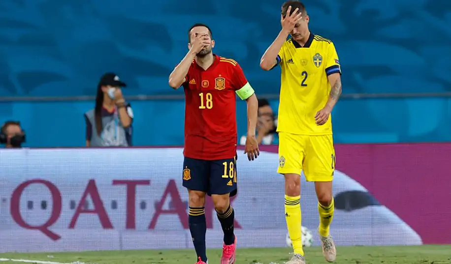 Испания и Швеция выдали первый безголевой матч на Евро-2020