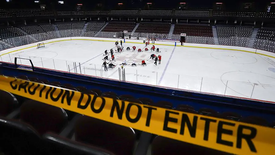 В нескольких клубах НХЛ зафиксированы вспышки коронавируса