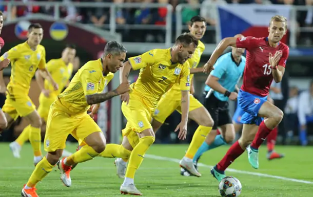 Сборная Украины проведет матч с Чехией в сентябре