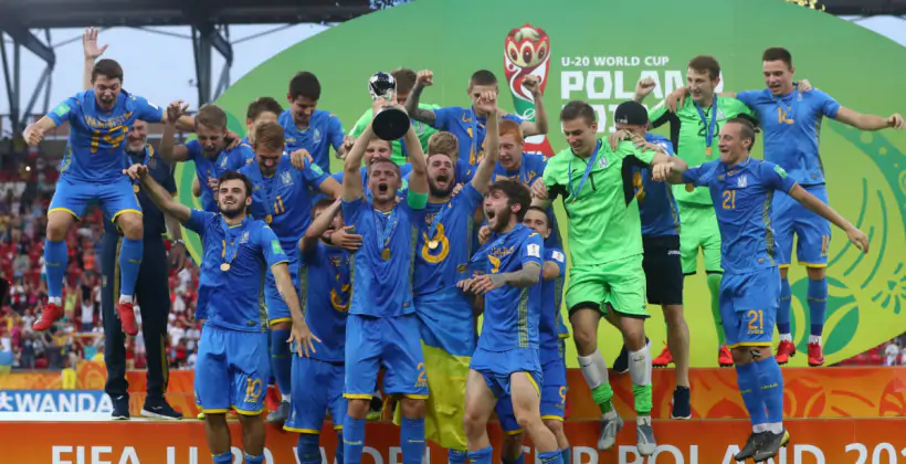 Зеленский встретился со сборной Украины U-20