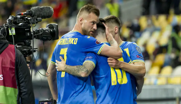 Хавбек сборной Украины – в топ-3 лучших игроков пятого тура отбора ЧМ-2022