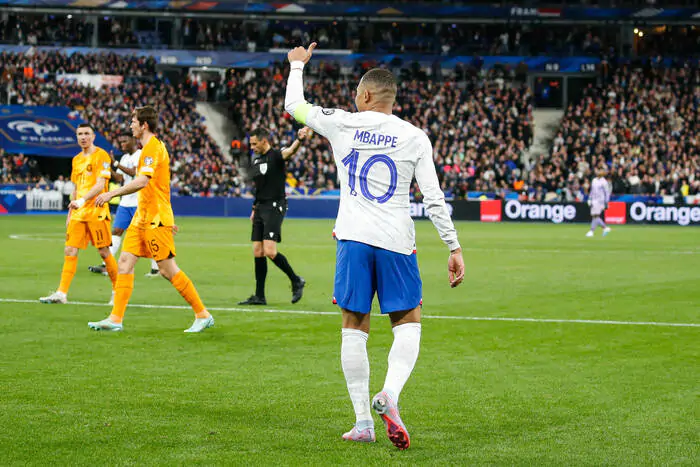 Франція на виїзді обіграла Нідерланди, здобувши шосту перемогу поспіль і кваліфікувавшись на Євро-2024