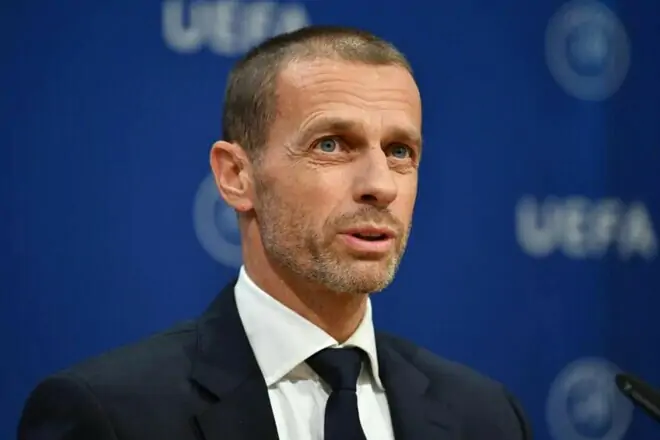 Президент UEFA: «Расторжение контракта с Газпромом стоит нам денег, но в Украине погибают люди»