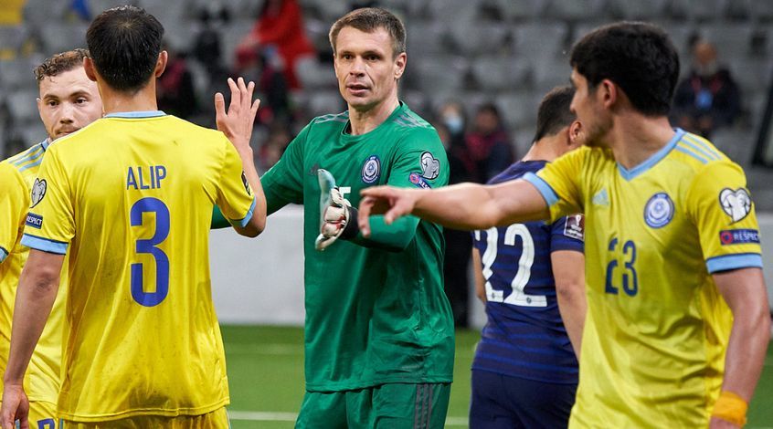Казахстан заявил 27 игроков на матч с Украиной