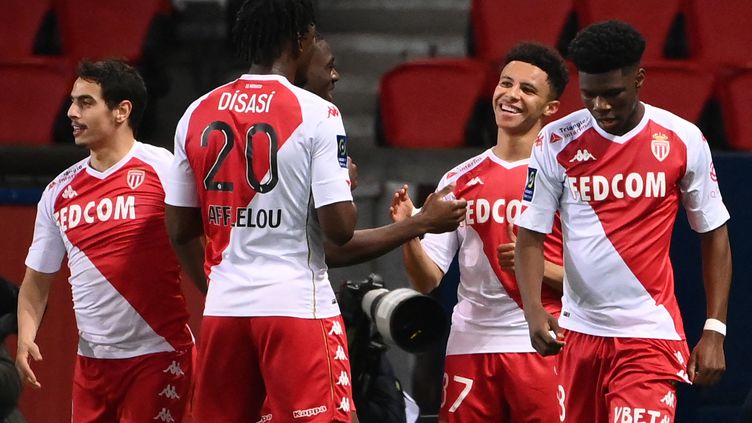 Первая за 6 матчей победа в Лиге 1 помогла «Монако» подобраться к зоне еврокубков 