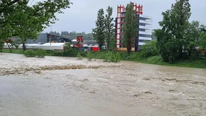 Гран-При Эмилио-Романьи под угрозой срыва из-за стихийного бедствия