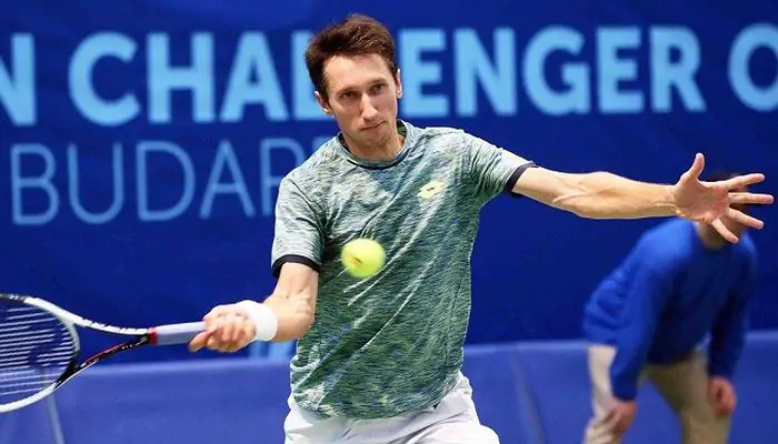 Стаховский сыграет против Де Шеппера в квалификации Australian Open