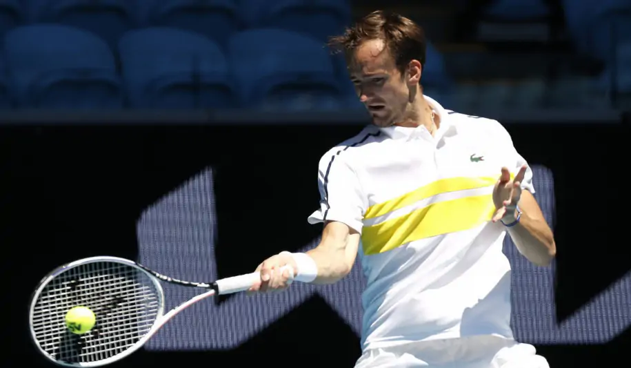 Медведев прошел Рублева в четвертьфинале Australian Open