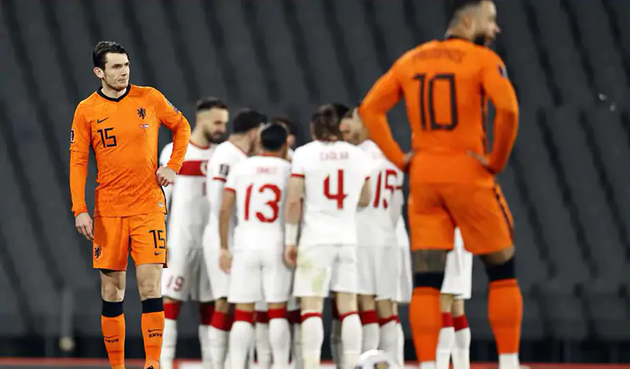 Сборная Турции сотворила сенсацию в первом же матче отбора на ЧМ-2022, обыграв Нидерланды