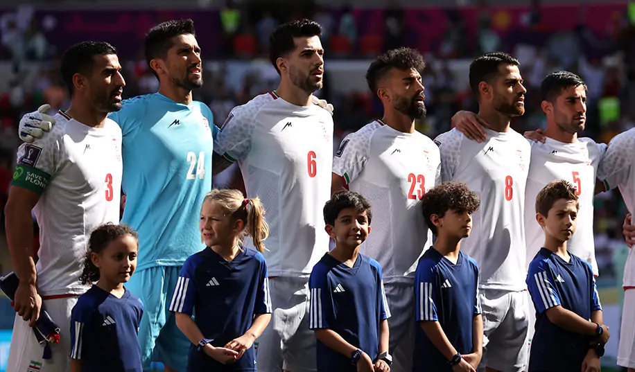 Швидко здулися. Збірна Ірану співала гімн перед матчем із Вельсом