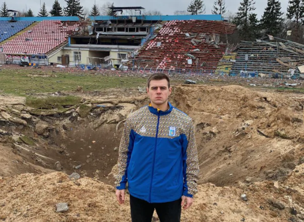 Гераскевіч показав зруйнований стадіон імені Юрія Гагаріна, який розбомбили орки