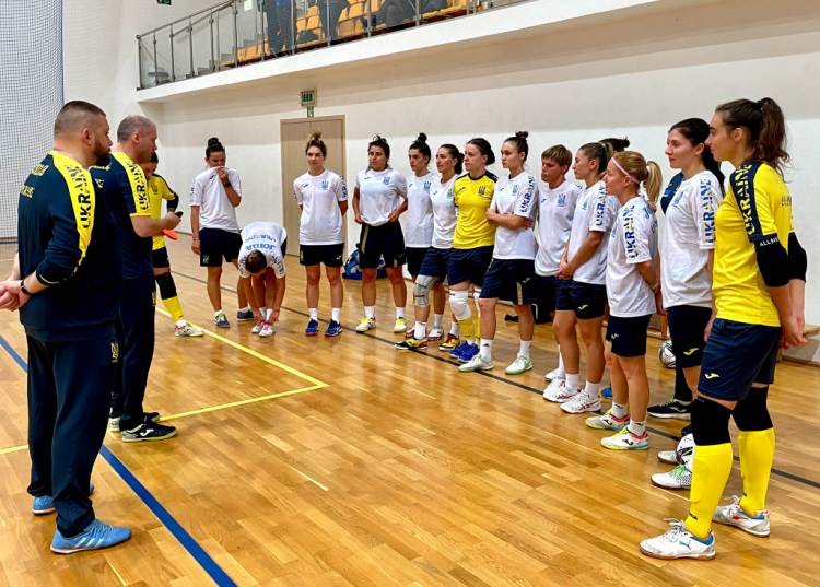 Женская сборная Украины с победы начала отбор на Евро-2023