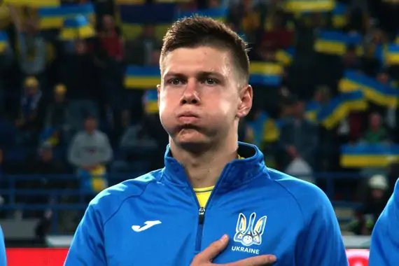 Экс-игрок сборной Украины: «Думаю, Петраков убедился, что Матвиенко нельзя ставить в центр обороны»