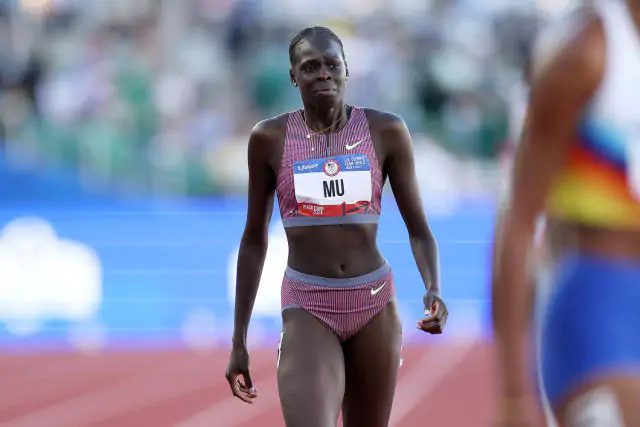 Олімпійська чемпіонка на 800 м не виступить на цій дистанції у Парижі-2024