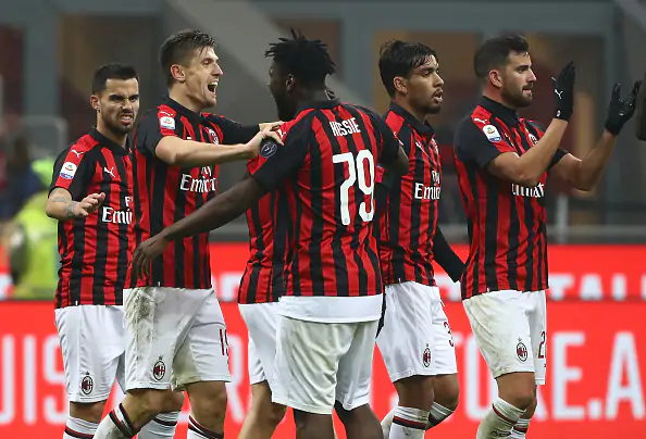«Милан» разгромил «Кальяри» и вновь вернулся в зону Лиги чемпионов