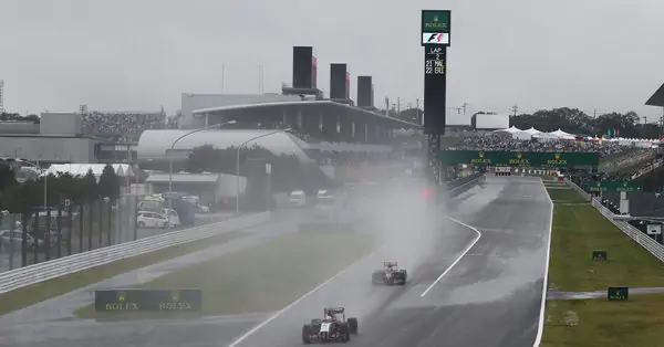 Квалификация Гран-при Японии перенесена на воскресенье из-за тайфуна