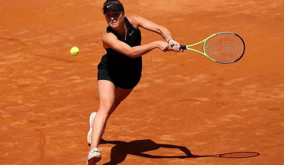 Свитолина обыграла 24-ю ракетку мира и вышла во второй круг Roland Garros