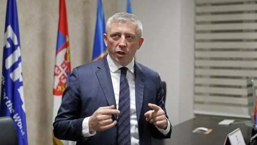Президент Футбольного союза Сербии вылечился от коронавируса