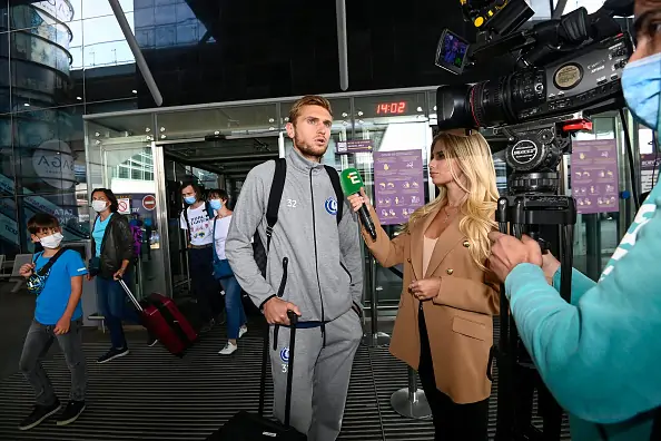 «Гент» прибыл в Киев в составе 20-ти футболистов. Безуса и Яремчука нет в заявке