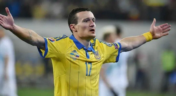 35-летний экс-защитник сборной Украины намекнул, что может возобновить карьеру