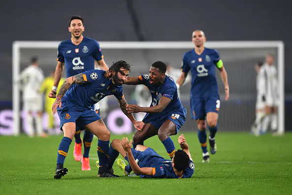 «Порту» в драматичном матче проиграл «Ювентусу», но вышел в четвертьфинал Лиги чемпионов