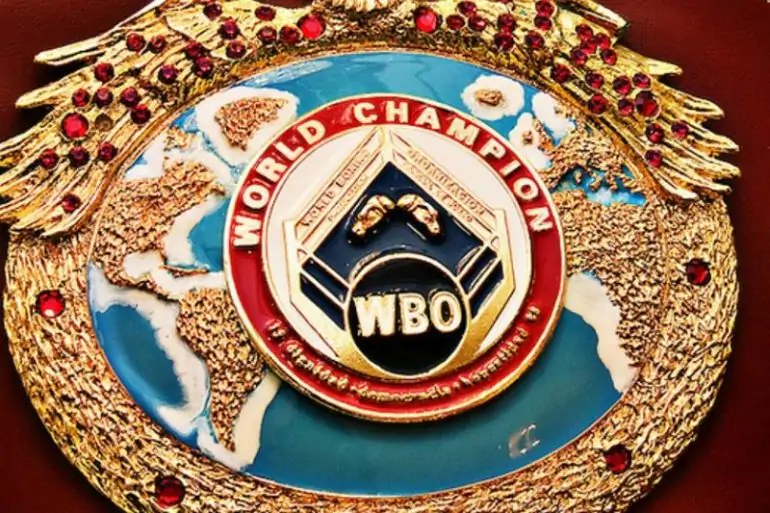 За освобожденный Альваресом титул WBO в специальном турнире поборются четыре полутяжа