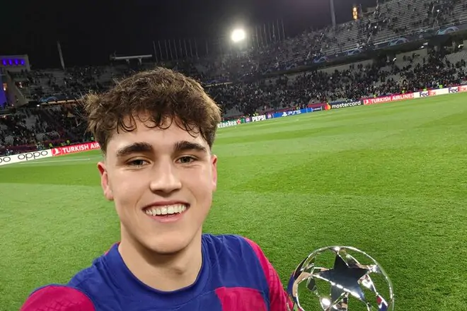 UEFA визнав 17-річного захисника Барси найкращим гравцем матчу з Наполі