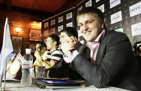 Красюк: «Большинство экспертов скажут, что это бред, но я рассчитываю на победу Деревянченко»