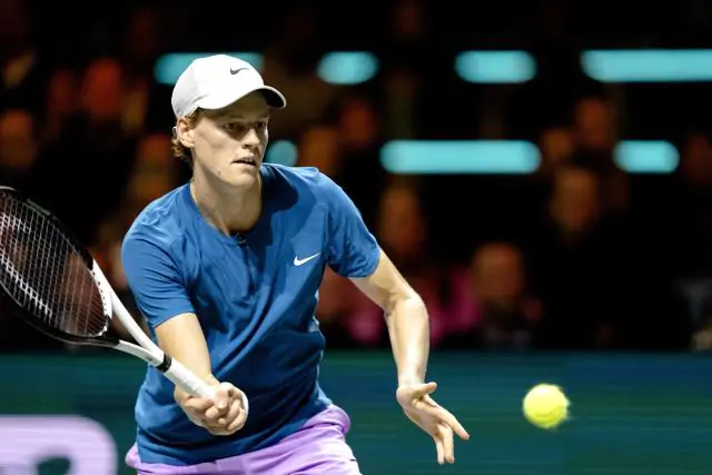 Синнер может из-за травмы может не сыграть на Roland Garros