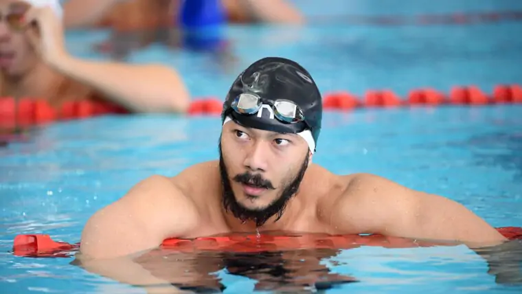 Пловец из Мьянмы отказался выступать под флагом страны на Олимпиаде в Токио
