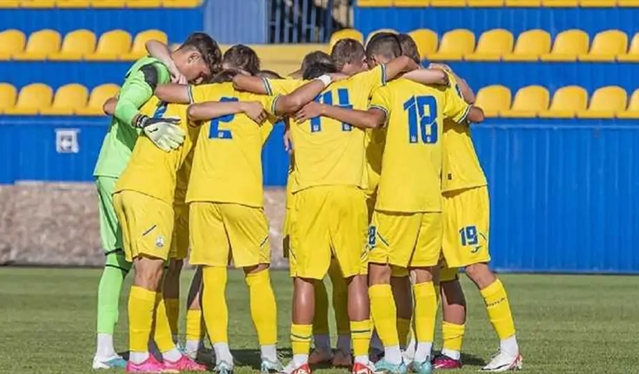 Сборная Украины U-17 забила семь мячей сопернику и возглавила группу с Германией